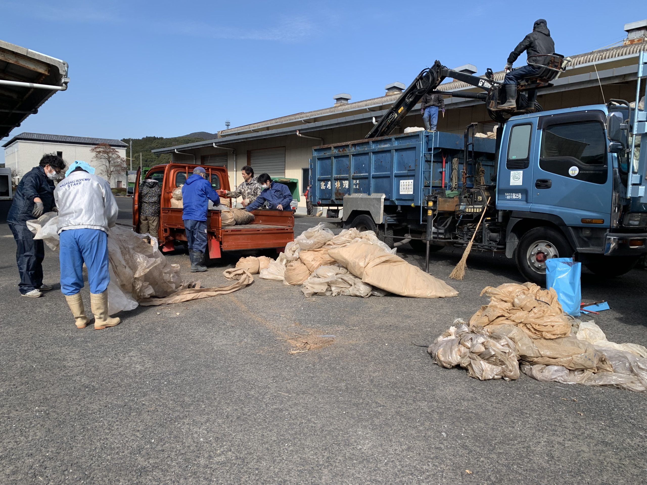 西鹿児島⇔宮崎⇔別府　プラスチック製サボ 人口1万2000人、鹿児島の小さな町に世界から問い合わせが殺到するわけ